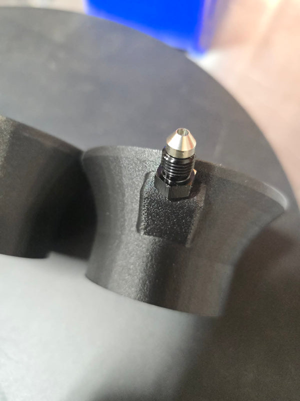 Jet Holder 1/16npt to -3